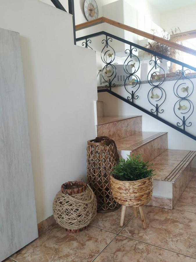 Melanos Residence 2 Bdrm Townhouse With Private Pool Klorakas Exterior photo